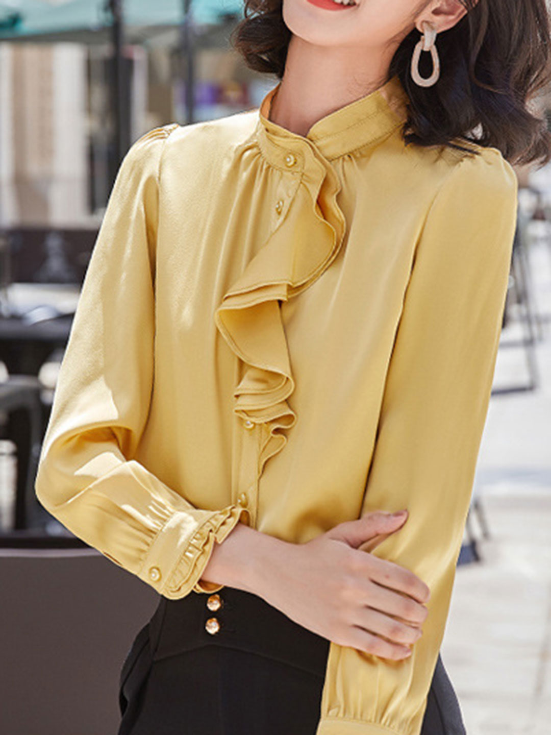 Gwen | Chic Ruffle Collar Chiffon Blouse for Elegant Style