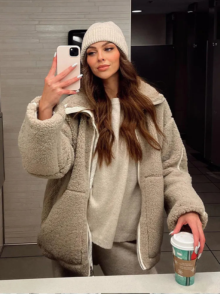 Maureen | Women's Sherpa Zip-Up Coat