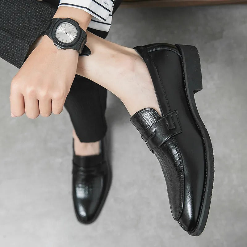 Bryan | Classic Elegant Low Shoes for Every Occasion