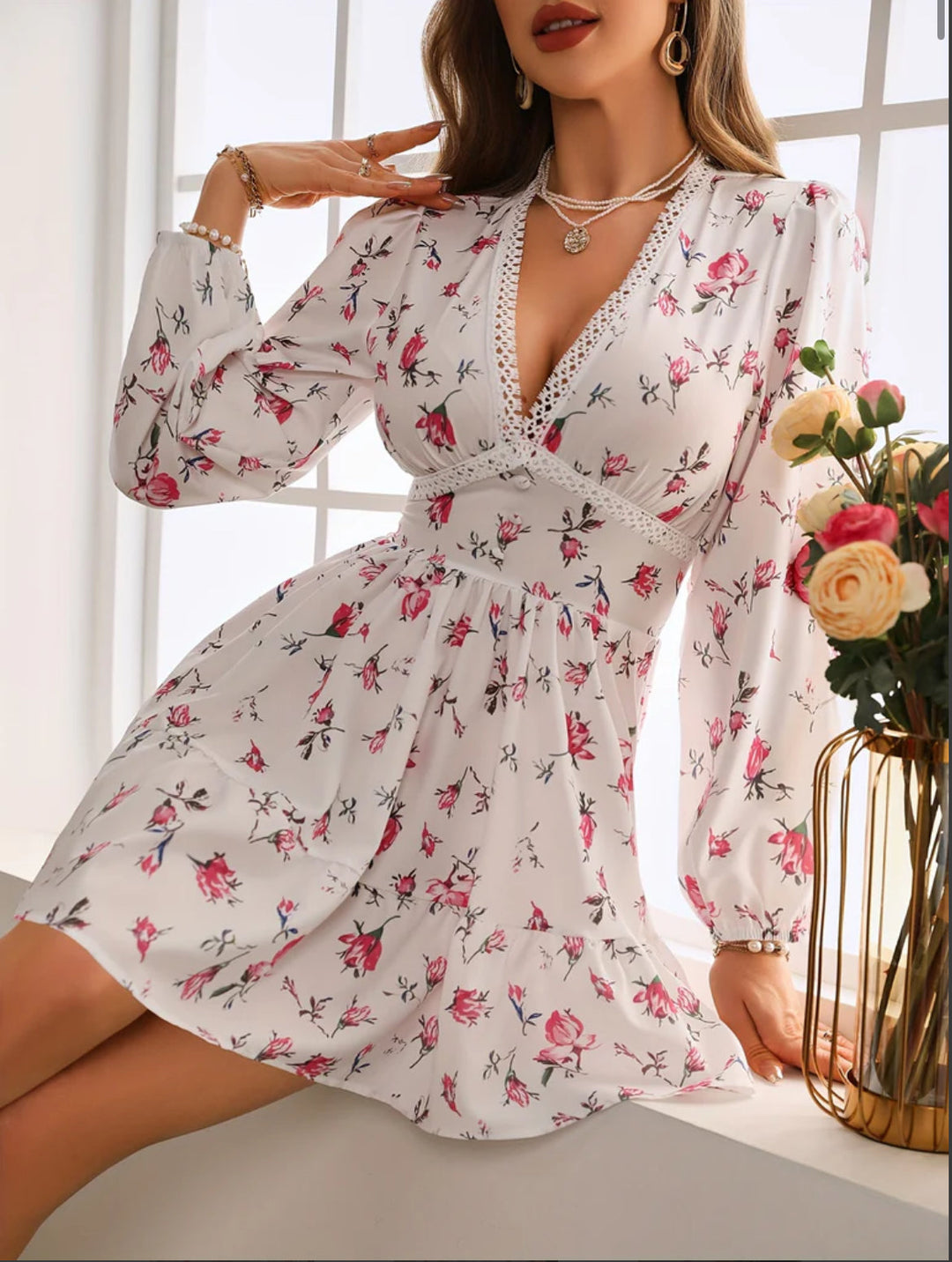 Pamela | Elegant Summer Dress with Ruffles and V-Neck
