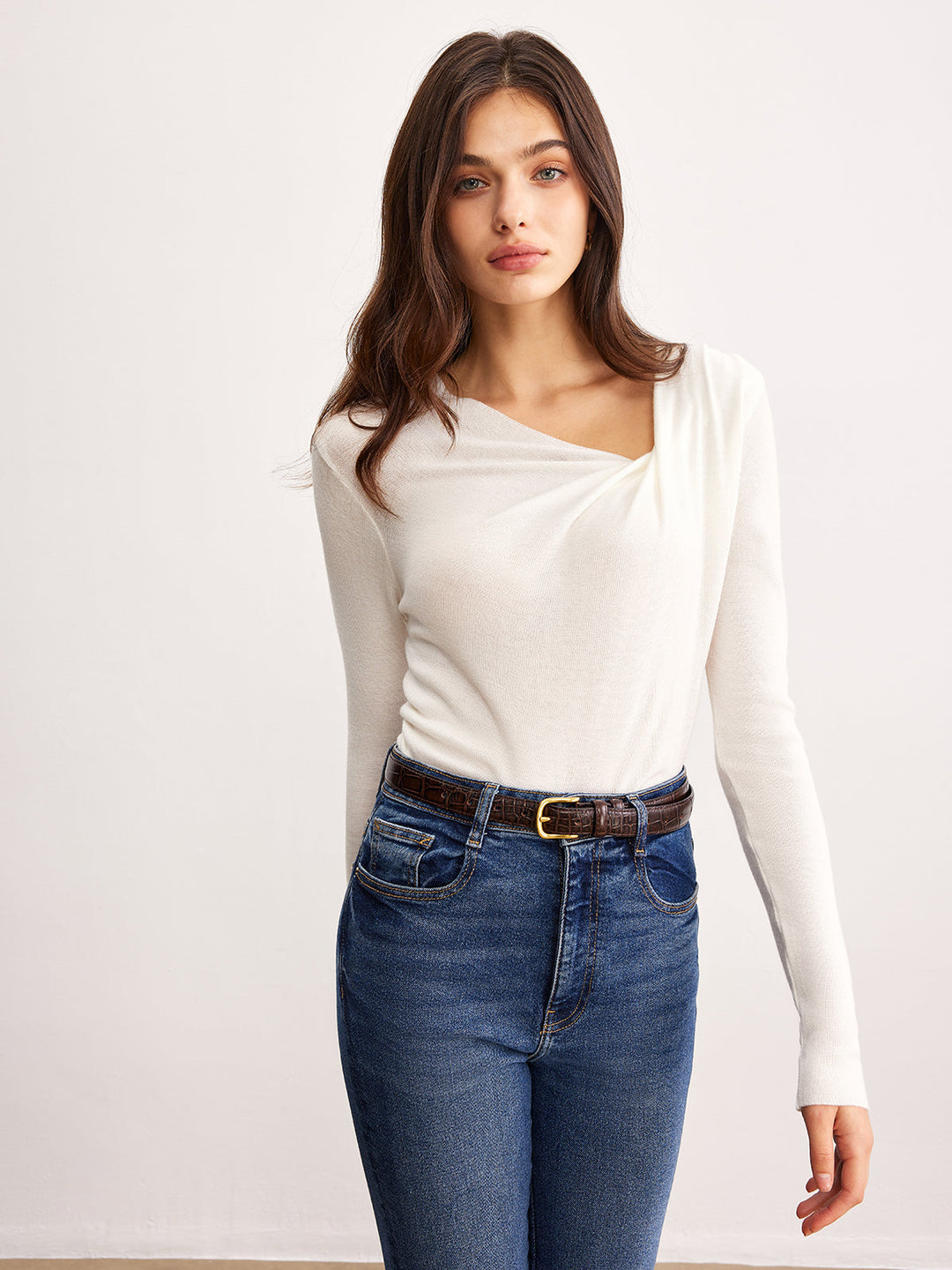 Yvette | Elegant Minimalist Long Sleeve Top