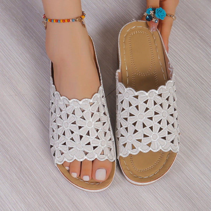 Christine | Stylish Women's Sandals – Open Slide – Low Heel – Floral Cutout – Breathable Comfort