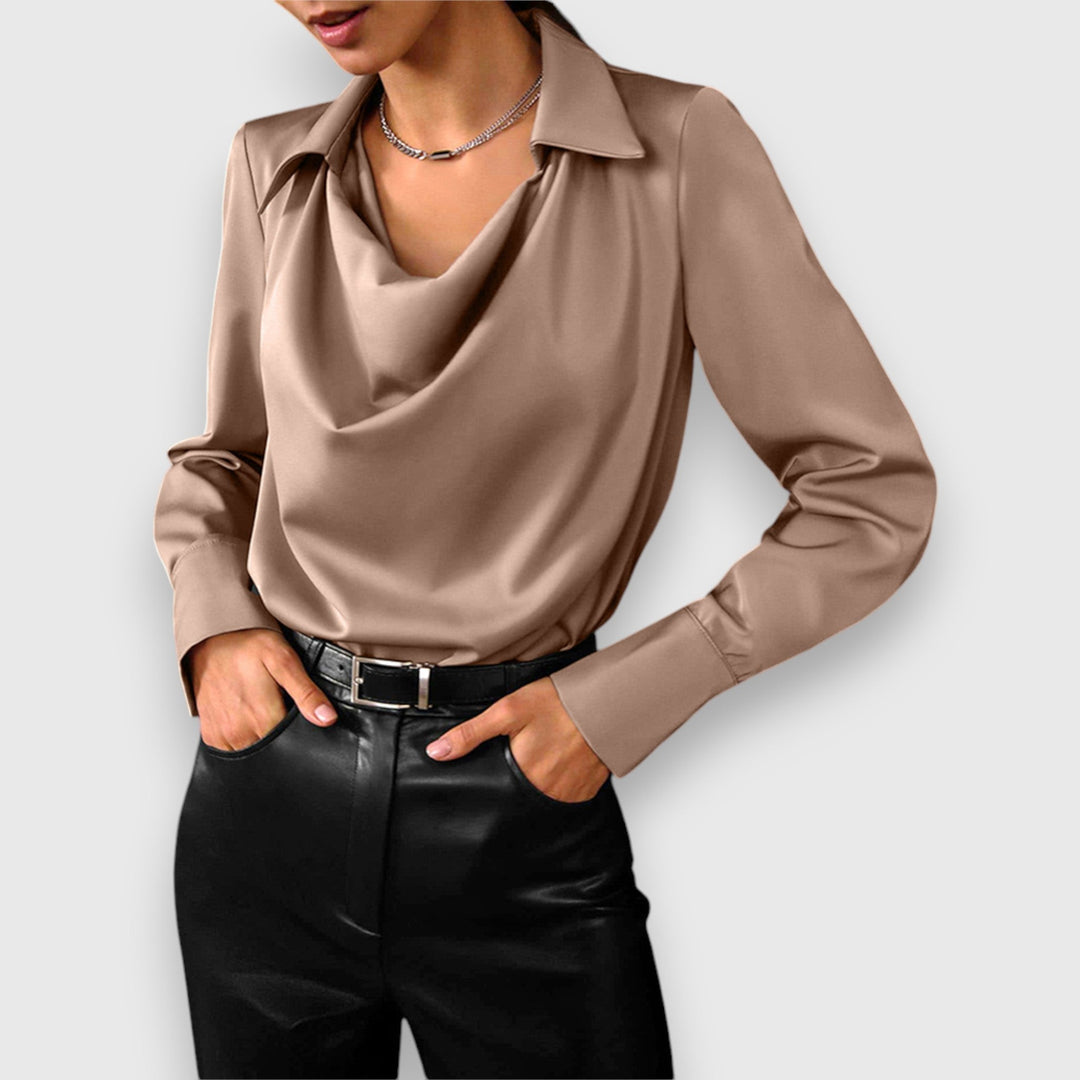 Anja | Elegant Blouse for Timeless Style