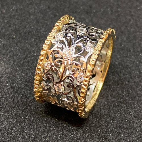 Mika | Vintage Zirconia Ivy Ring