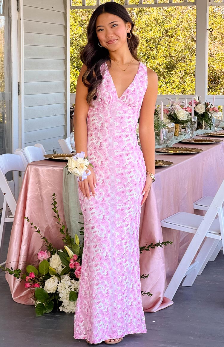 Piper | Elegant Sleeveless Wedding Dress with Floral Design for Women