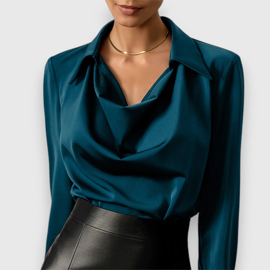 Anja | Elegant Blouse for Timeless Style