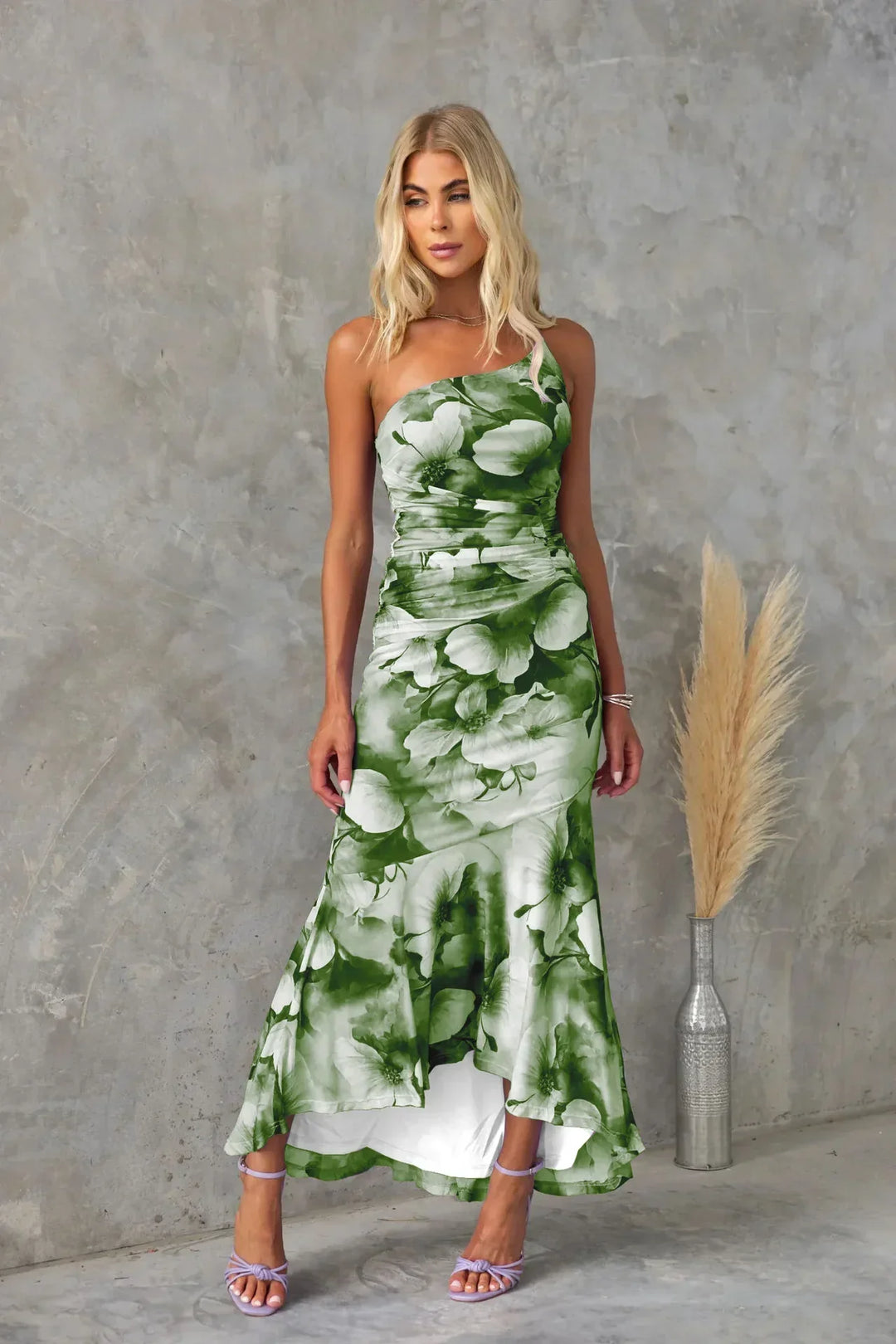 Katherine | Elegant Floral Midi Dress for Warm Weather